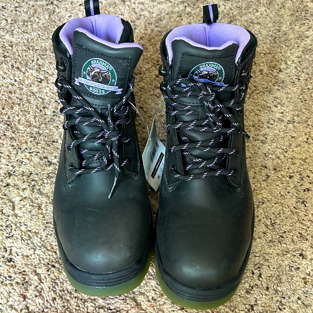 Woman’s Steele Toe Boots